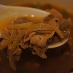 泰山熱烈食堂 - 牛肉たっぷり