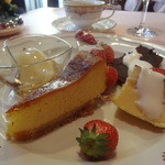 ラブレー - チーズケーキ（フランスの食材使用）他