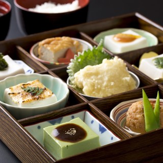 角濱ごまとうふ総本舗_1