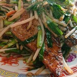 宝華 - レバニラ炒めアップ