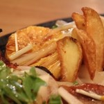 小さな森の喫茶店　レストラン　ワイルドダック - 