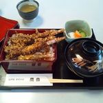 蕎香 - ご飯ものを初オーダー！海老天重！ワタシの好みの味でした。おみおつけがこれまた最高！