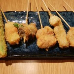 Minato Kamimura - 厳選！魚介と野菜の串揚げ盛り合わせ