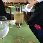 レザンヌ - 忘年会なので泡ハーフボトルで