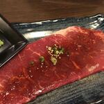 焼肉 多牛 東比恵店 - 赤身ロース　620円