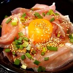 優多加 - 生ハム丼のアップ