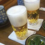 浜名ッ子 - 中瓶で乾杯！お通しは茎ワカメ。