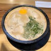 麺家ぶらっくぴっぐ - 料理写真:生卵入りらーめん