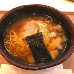 ジャパングルメポート - 荻窪ラーメン　７００円