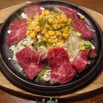 レストラン キャロッツ - 常陸牛ジュージュー焼き飯（サラダセット）2255円