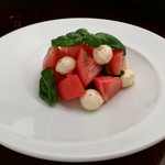 fresh tomato caprese