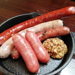 Assorted sausages to compare tastes