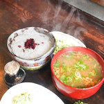 仁亭 - 大きなご飯