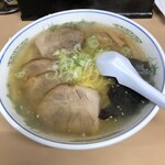 月見軒 - 塩チャーシューメン