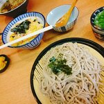 力餅 - ざるそば(夏季限定)と木の葉丼♪