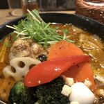 スープカレーGARAKU - 柔らかチキンと野菜カレー