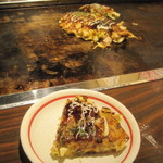 お好み焼き・一銭洋食 福○ - お好み焼き豚玉