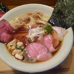Homemade Ramen 麦苗 - 上 醤油 追加ワンタントッピング