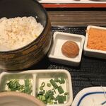 茶らく - ライスは半分です