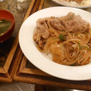 喫茶&パブ 沙羅沙_0