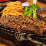 黒毛和牛一頭買い肉バル デルソーレ - 