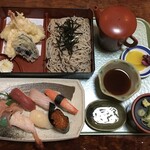 Makotozushi - そば握りセット…1950円
                        冷そば