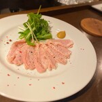 Teppanyaki Jutte - ・豚の上ガツ刺し