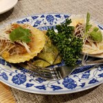 點心坊 - ヒオウギ貝の葱ソースとガーリックソース