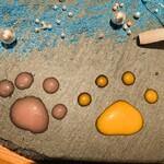 ステラ - 可愛いアートですがお醤油とドレッシング