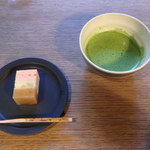 かふぇ楊梅亭 - 抹茶と季節の主菓子￥1,100