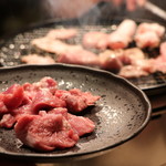 Remon Sawa Gohyakuen Nomihoudai Yakiniku Horumon Sakabaiiniku - 