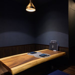 京野菜と串焼き 京あそび - テーブル