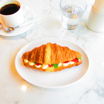 120917408 - 【2019年12月２日】いちごのクロワッサンサンド販売開始。