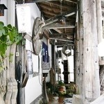 そば処 薬師 - お店の入り口付近です