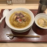 麦と麺助 - 