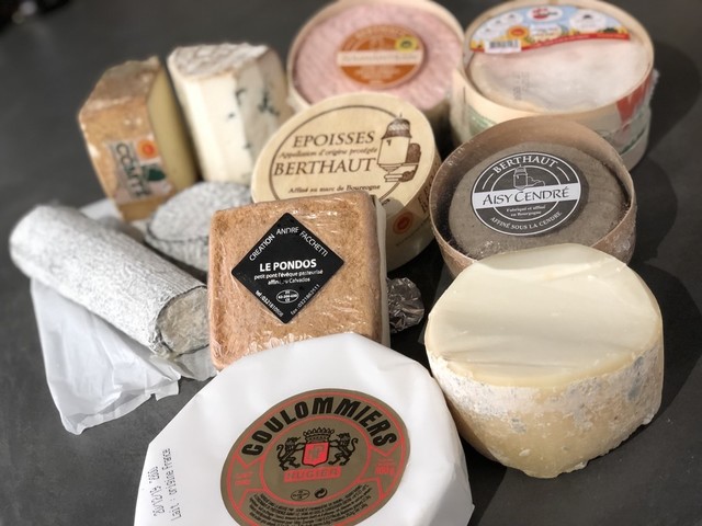 Rb Bar 2 アールビー バー 2 新橋 バー 食べログ