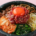 焼肉×韓国鍋 サラン 本店