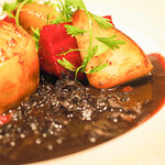 ベージュ アラン・デュカス 東京 - 