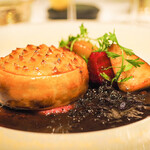 ベージュ アラン・デュカス 東京 - 