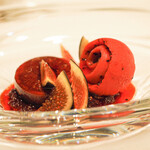 ベージュ アラン・デュカス 東京 - 