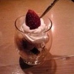 庄や 前橋店 - マロンケーキ＆プチシューのパフェ