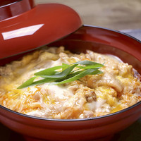「東京しゃも」ふわとろ親子丼