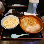 ラーメン パワースポット - 豚１枚プラス、１１２９の日