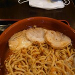 ラーメン パワースポット - 野菜撃破後の、豚さん