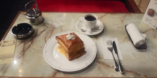 コロンビア喫茶一階 小樽 喫茶店 食べログ