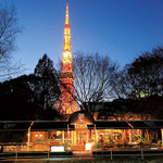 Le Pain Quotidien - 東京タワーを望む日比谷通り沿い