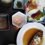 レストラン ふぇにっくす - 煮魚定食2000円
