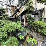 あつた蓬莱軒 本店 - 