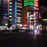 ラーメン二郎 - 歌舞伎町入口方面