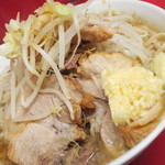 ラーメン二郎 - ラーメン小＋ニンニク多め